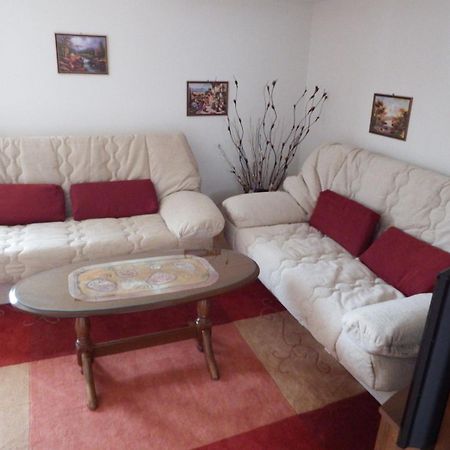 Our Way S Apartment With Airco And Own Garage ซาราเยโว ภายนอก รูปภาพ