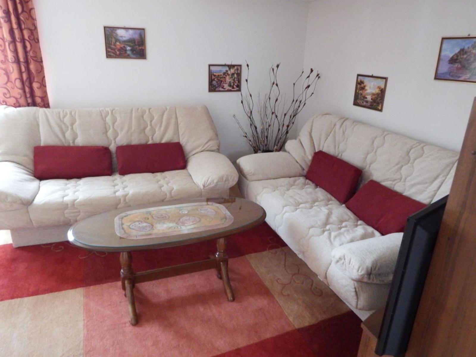 Our Way S Apartment With Airco And Own Garage ซาราเยโว ภายนอก รูปภาพ