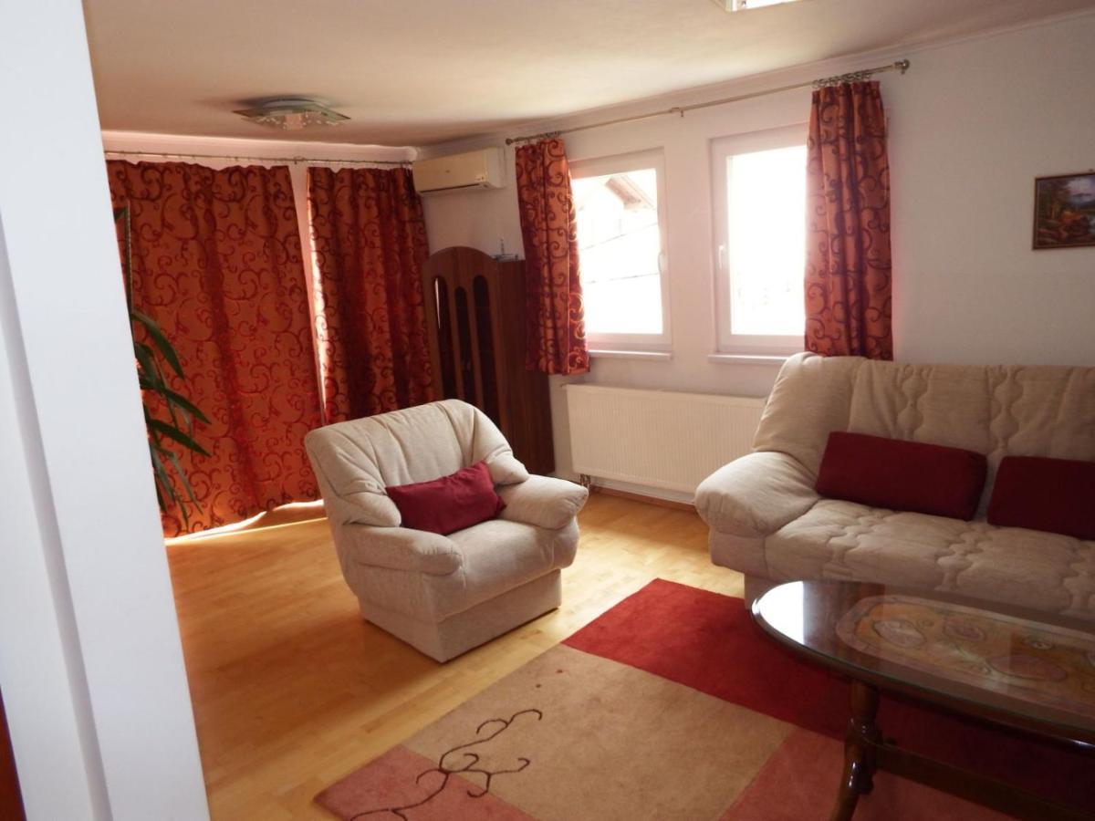 Our Way S Apartment With Airco And Own Garage ซาราเยโว ภายนอก รูปภาพ